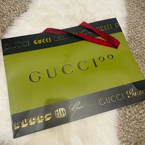 XL Gucci gift bag